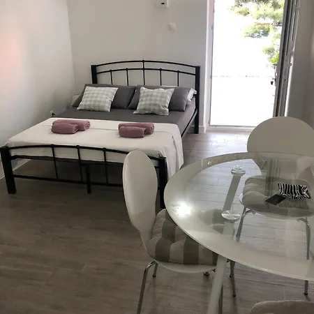Apartmani Milka I Jozo Omiš Camera foto