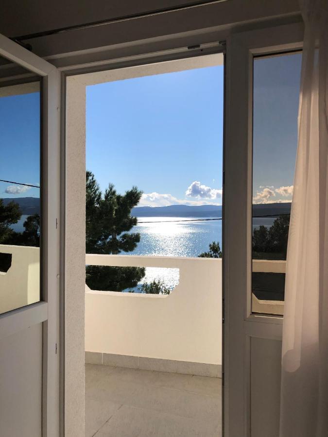 Apartment Milka I Jozo Omis
