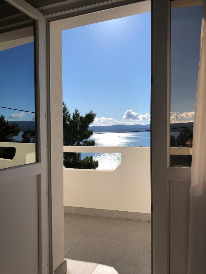 Apartment Milka I Jozo Omis
