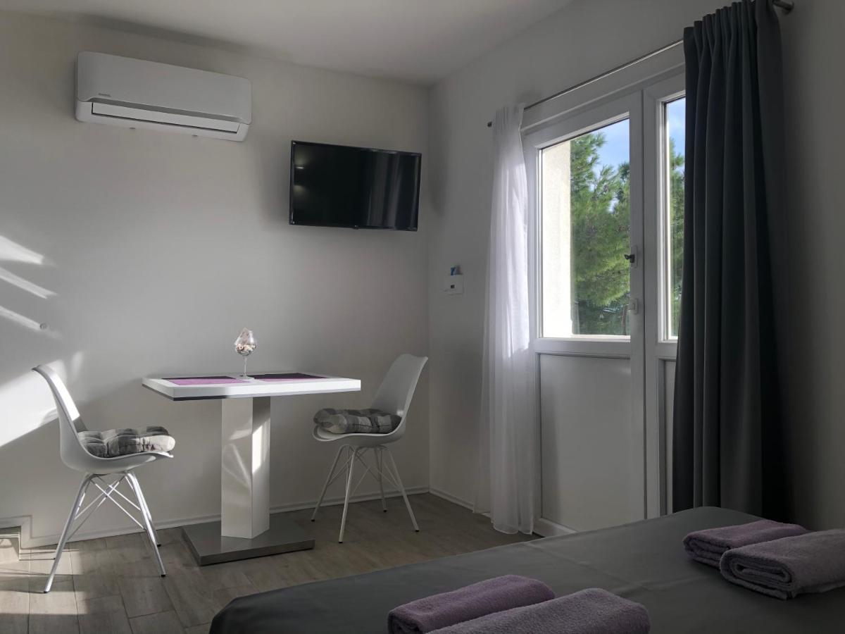 Apartment Milka I Jozo Omis