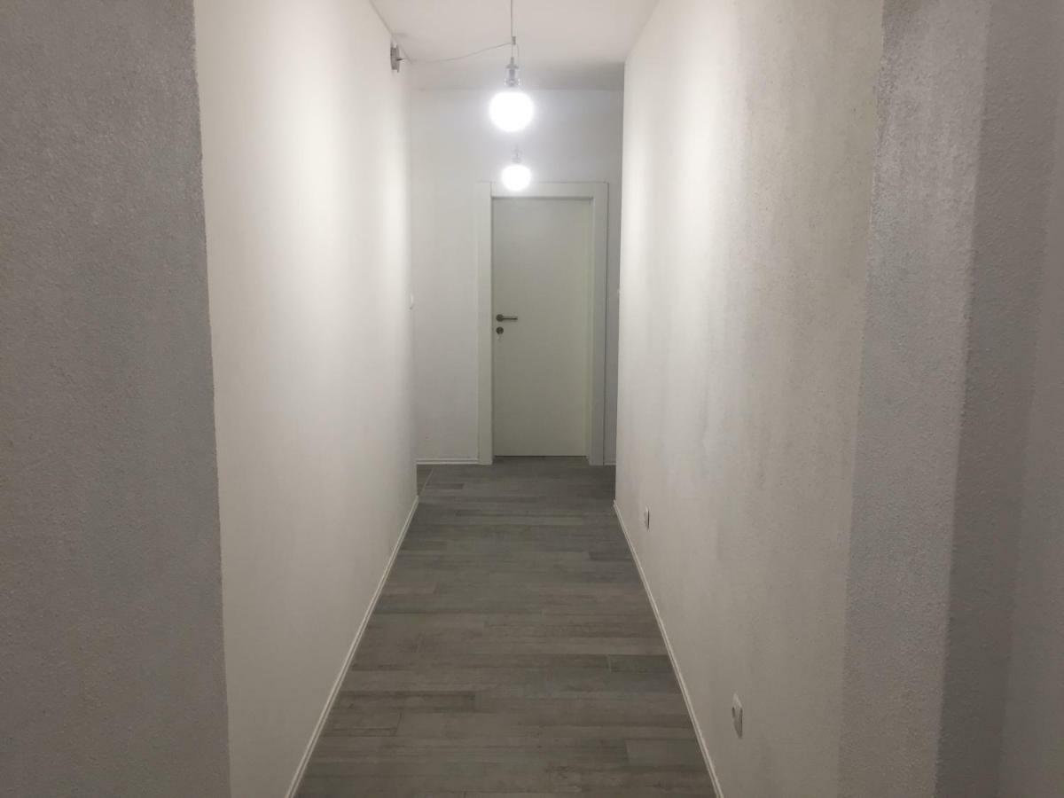 Milka I Jozo Apartment Omis